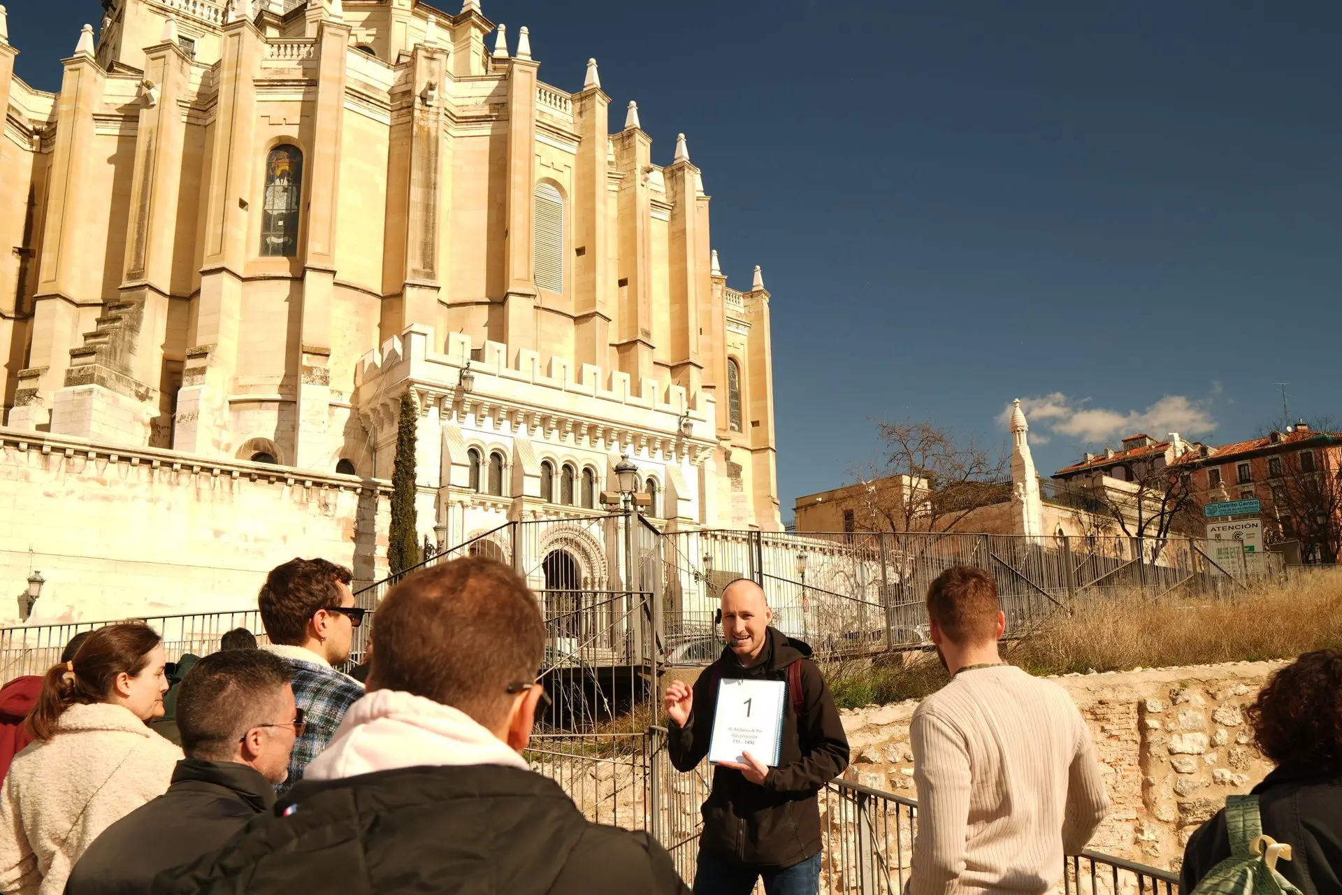 Madrid highlights walking tour