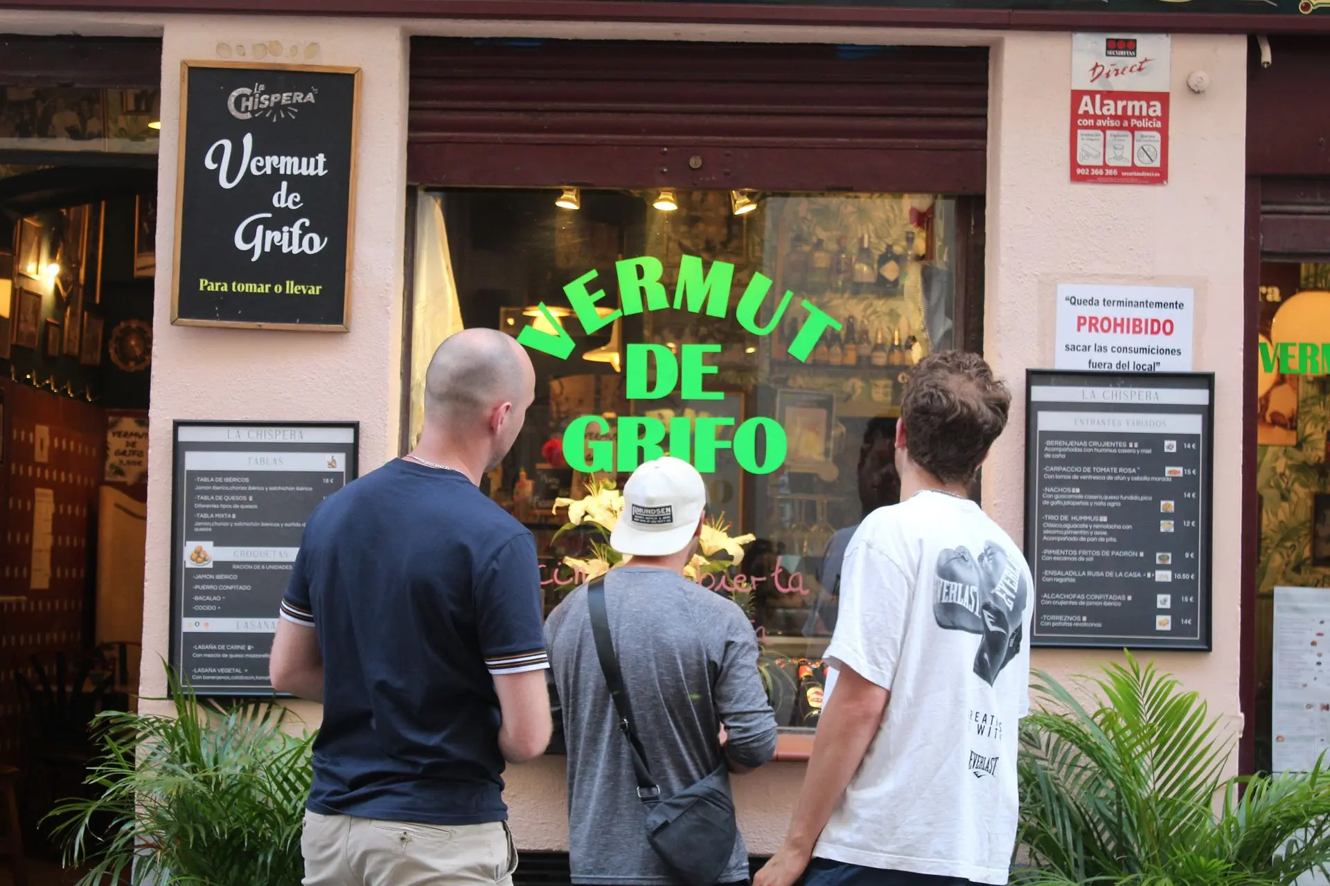 Tapas and vermouth walking tour Madrid