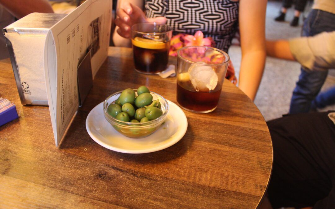What to Pair With Vermouth (The Spanish Way)